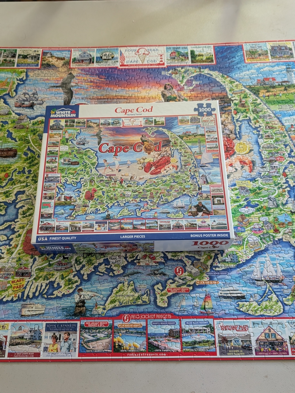 White Mountain "Cape Cod" 1,000 Piece Puzzle